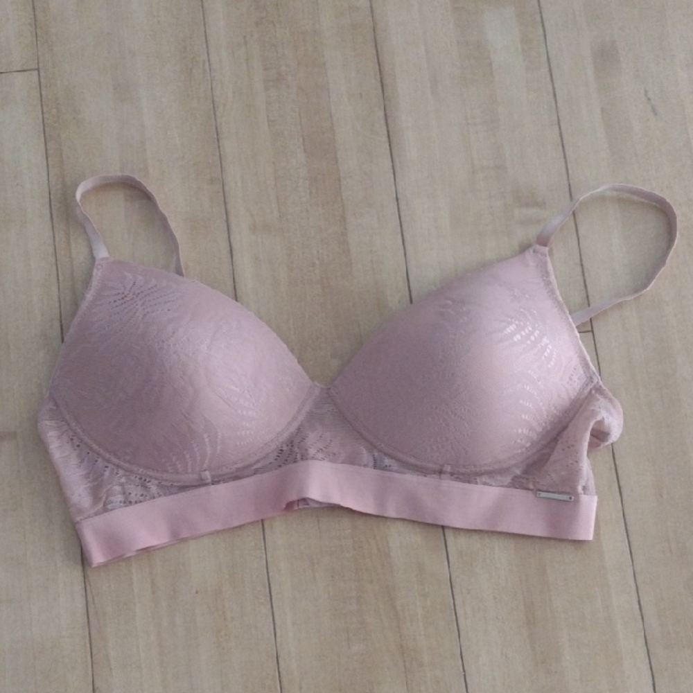 Vince Camuto Soft Pink Lace Bra
